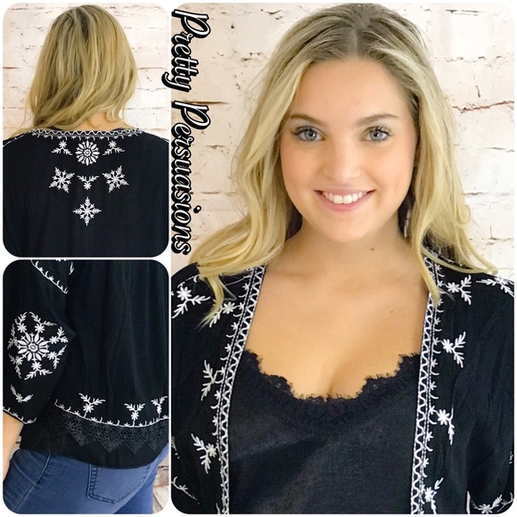 NWT Black & White Embroidered Kimono Cardigan - Picture 4 of 4
