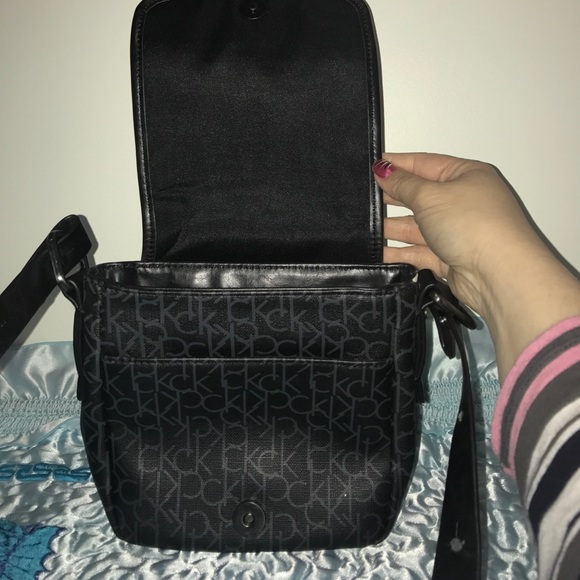 Calvin Klein Small Crossbody Bag - Picture 2 of 5