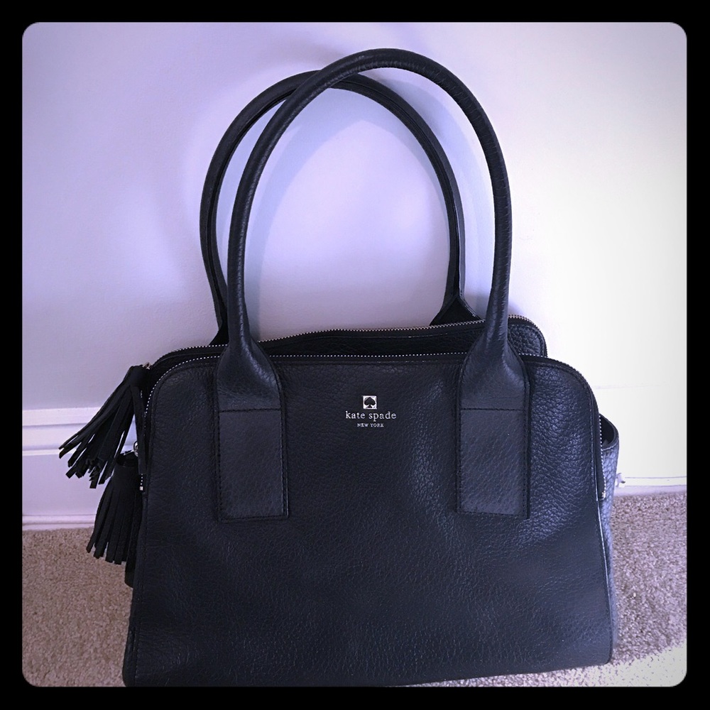 Black Kate Spade purse
