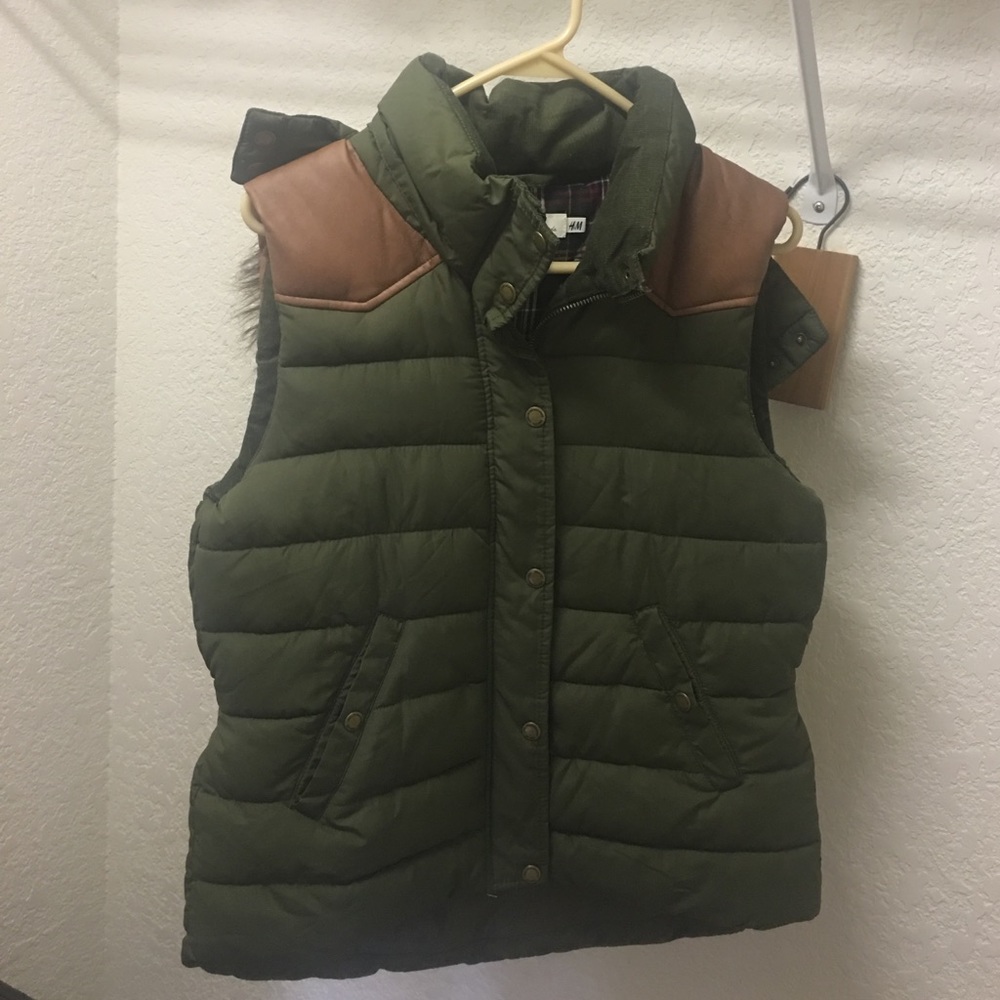 Army green hooded vest