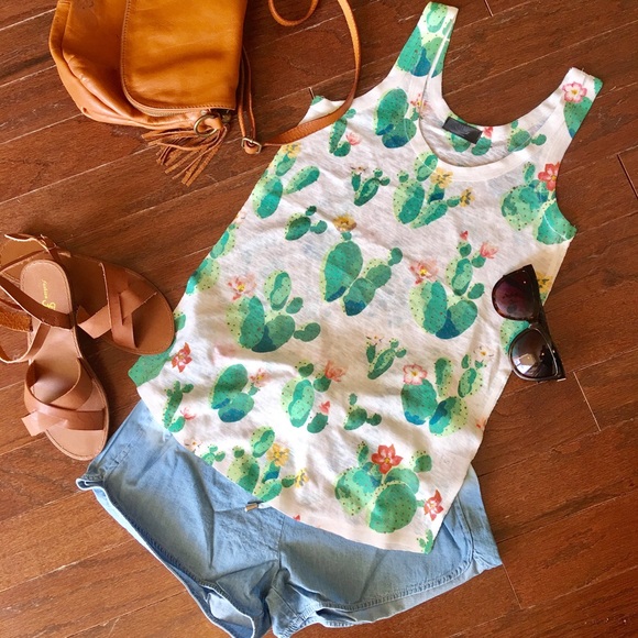Jayne Nash | Blooming Cactus Tank - Picture 2 of 7