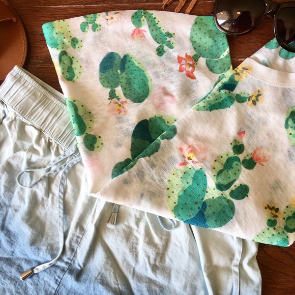 Jayne Nash | Blooming Cactus Tank - Picture 3 of 7