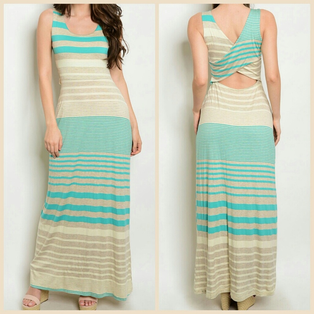 *SALE* Maxi Dress(2 Colors) - Picture 2 of 8