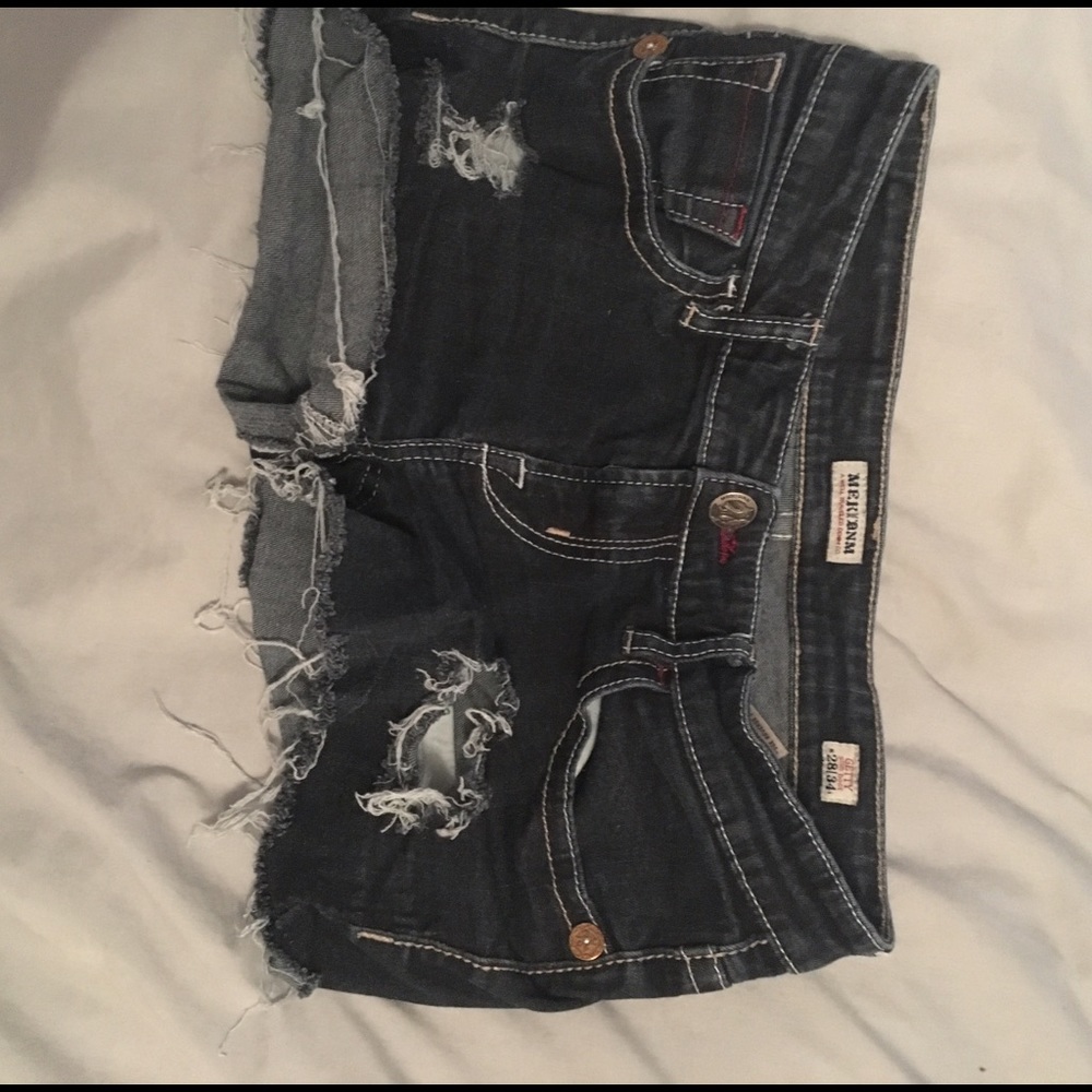 MEK shorts