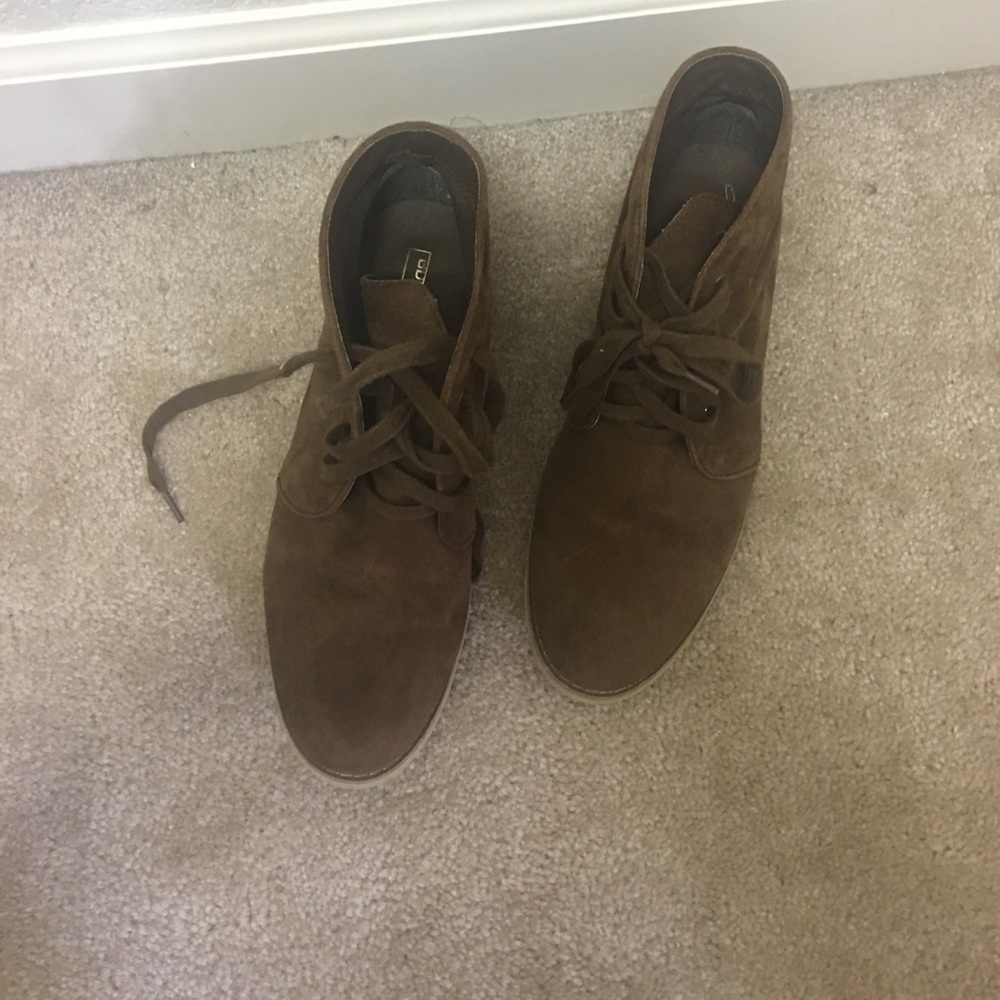 Brown boot - Picture 2 of 2