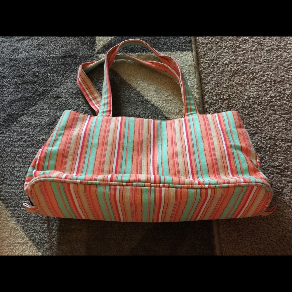 😍KAVU😍 tote - Picture 2 of 5