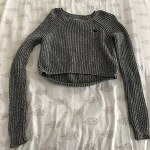 Abercrombie & Fitch Cropped Gray Sweater