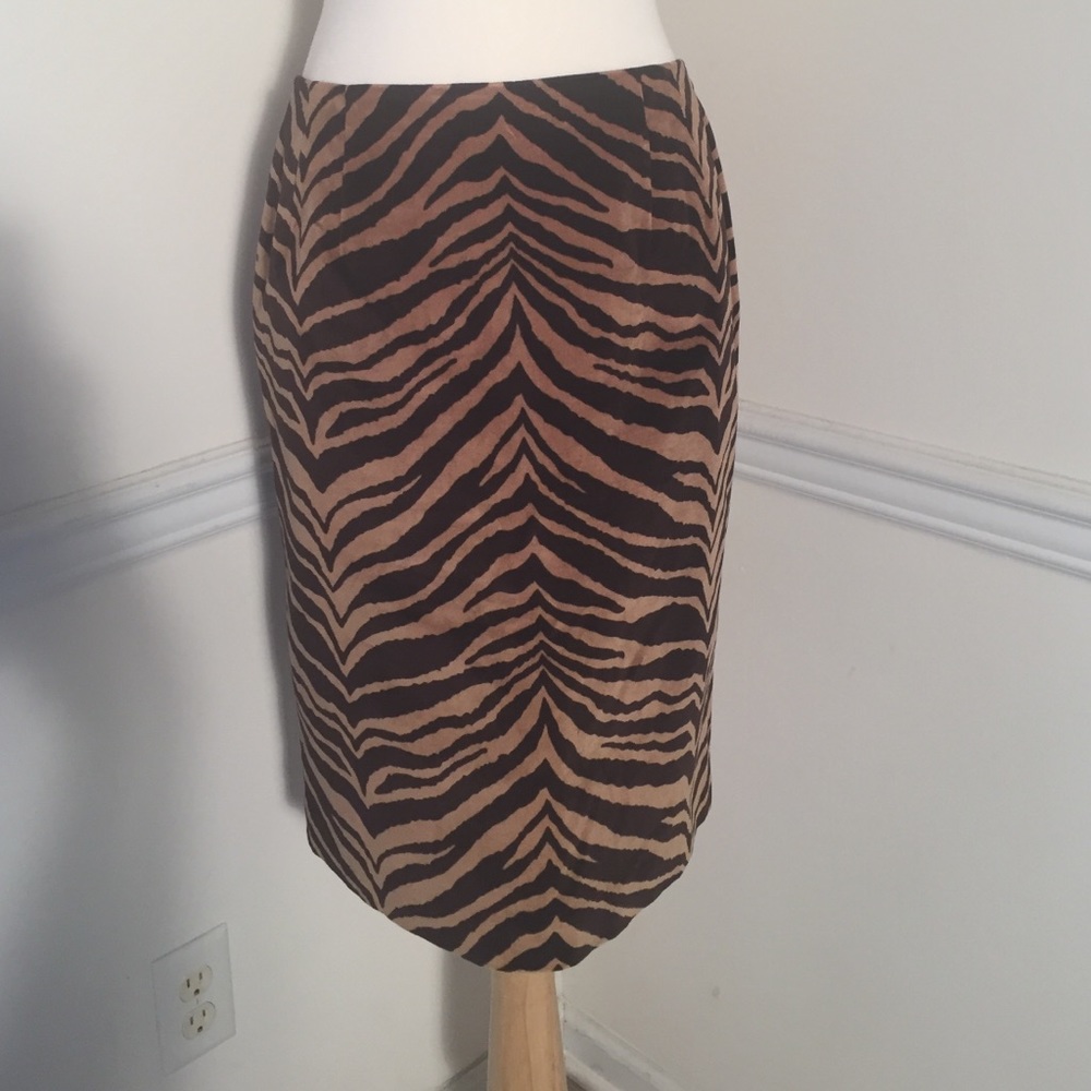 Size 10 Talbots petites Zebra striped pencil skirt
