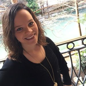 Meet your Posher, Kimberly