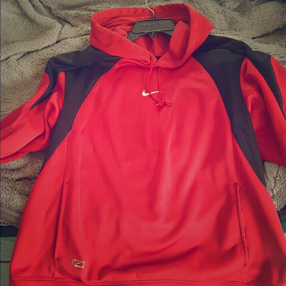 Men's Nike sweatshirt