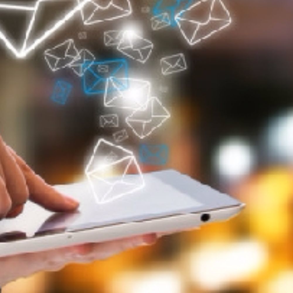 Meet your Posher, Eva