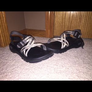 Women's chacos