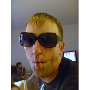 Meet your Posher, Christin