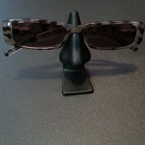 *Reserved* Ellen Tracy Reader Sun Glasses