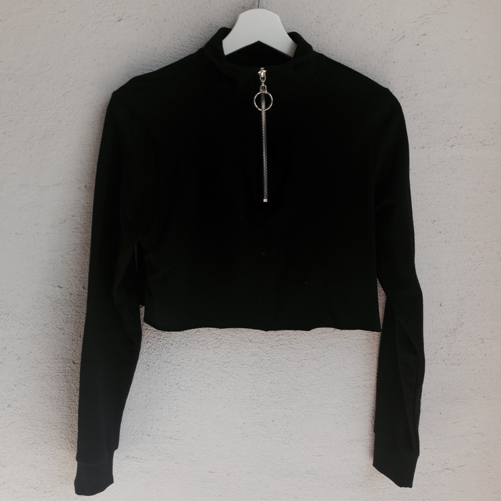 Crop Mock Neck Half Zip Pull-Over