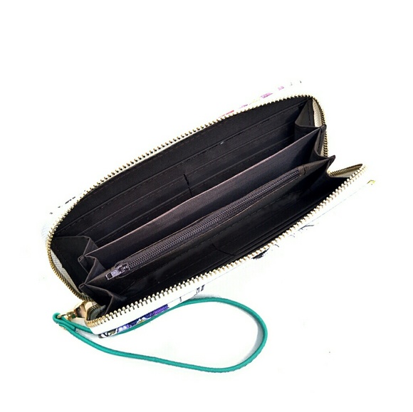 Beautiful Wallet - Picture 4 of 4