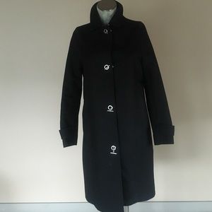Authentic Burberry Toggle Rain Coat