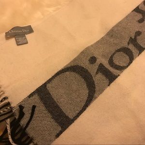 Dior wool scarf