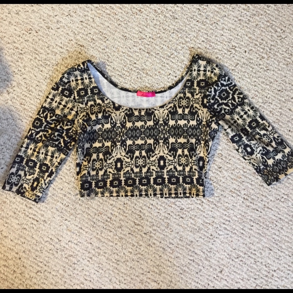 Tan and black design crop top