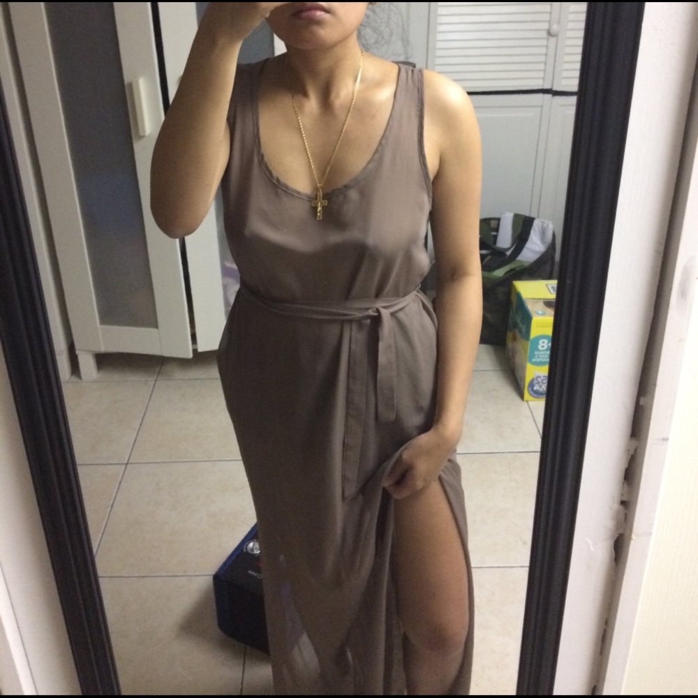 Forever 21 Double Slit Maxi Dress Size Small