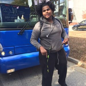 Meet your Posher, Antonio