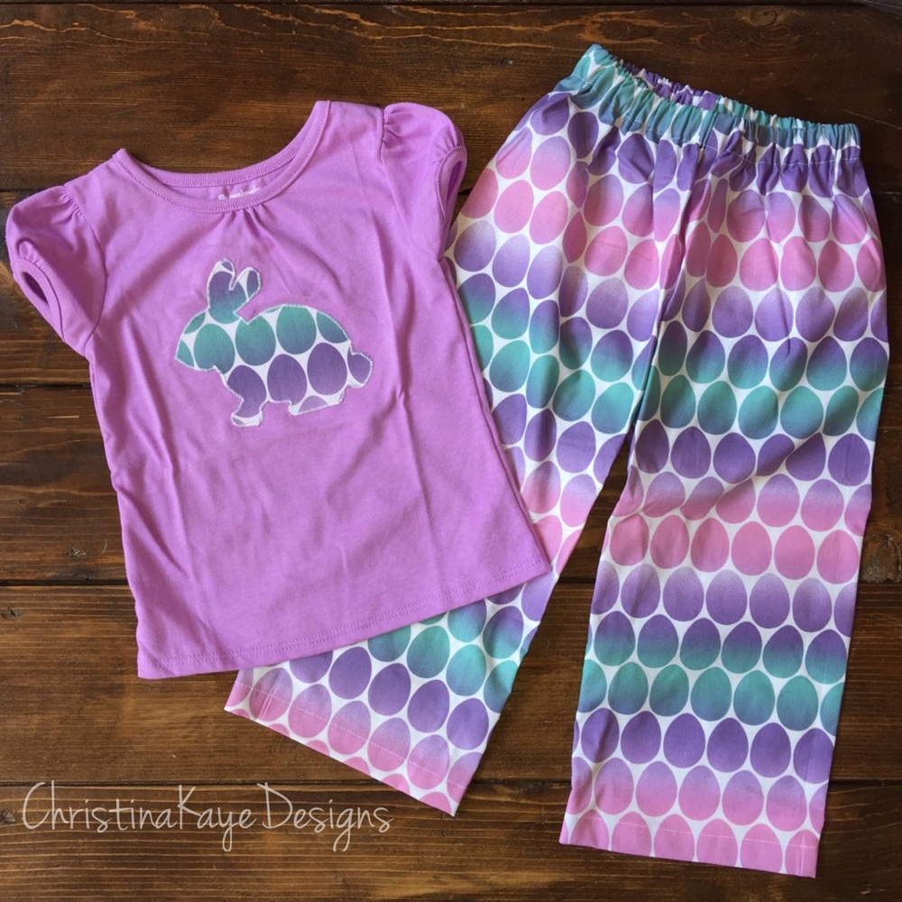 3T Easter bunny pajamas / lounge set