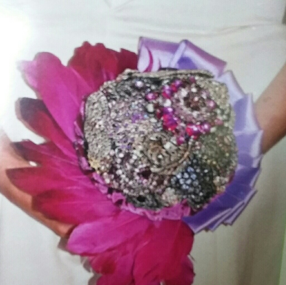 Bridal brooches  bouquet