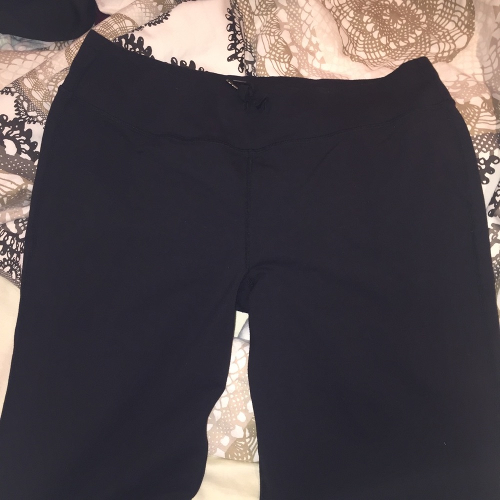 Lululemon relaxed fit black pants