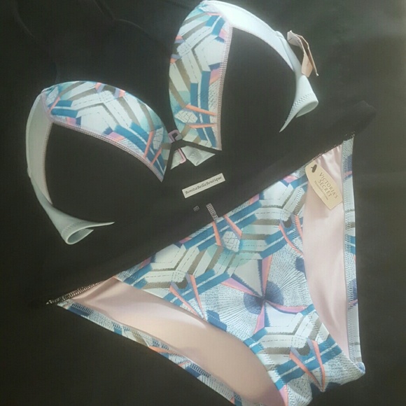 Victoria's Secret 36D LARGE BIKINI BUNDLE NWT