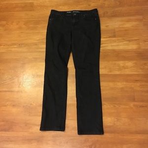 Black mid-rise, straight jeans