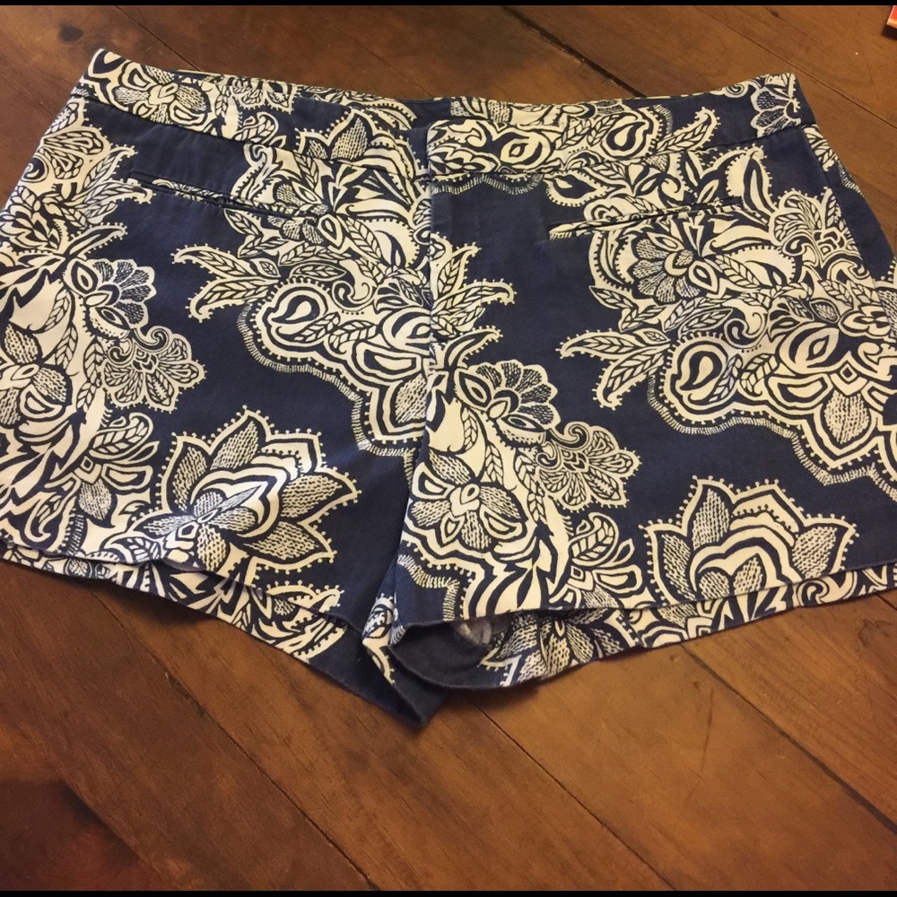 Gap shorts