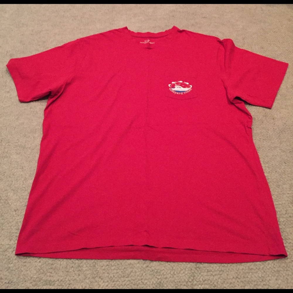 Vineyard Vines t-shirt