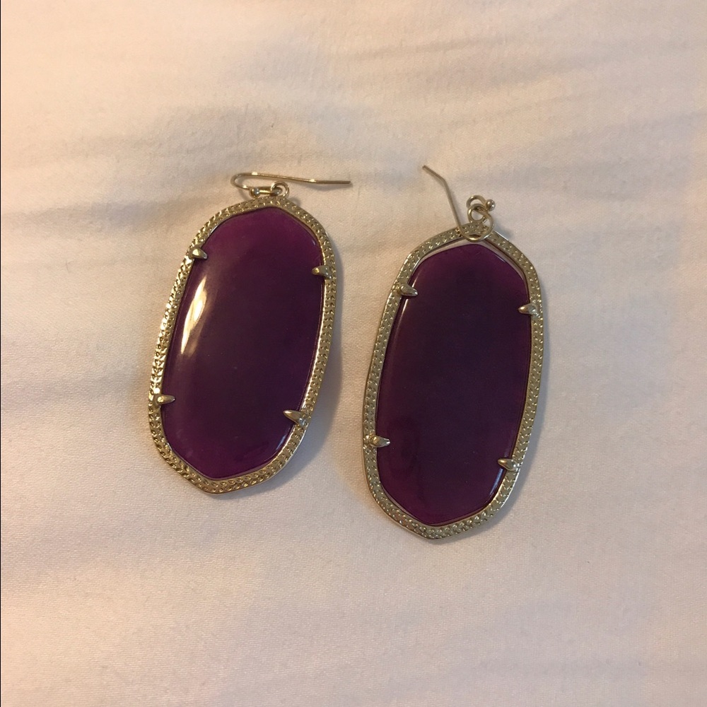 Kendra Scott danielle purple earrings!