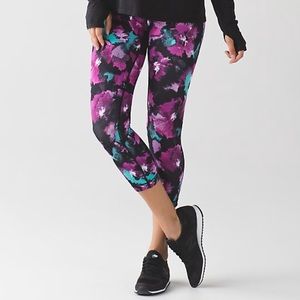 Lululemon cropped leggings