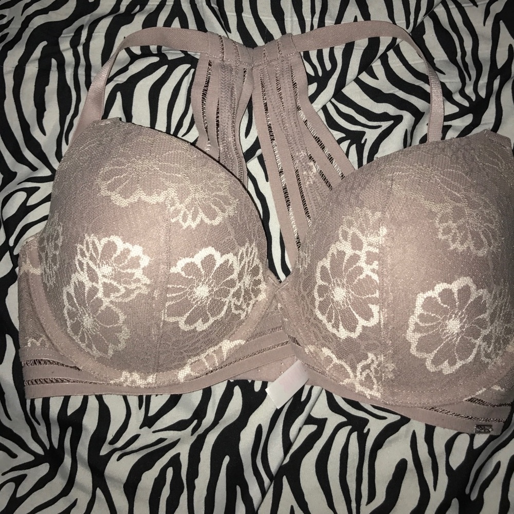 Victoria's Secret halter bra 34DD