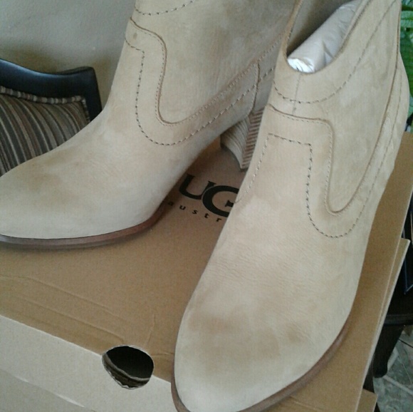 $$$$$$$$$@$&*/?/?#&# - Picture 2 of 7