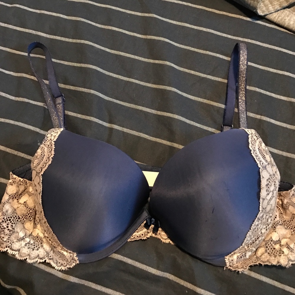 Victoria's Secret Dream Angels Push Up Bra