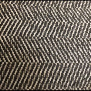 Meet your Posher, Elise