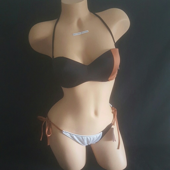 Victoria's Secret 34C MEDIUM BIKINI BUNDLE NWT
