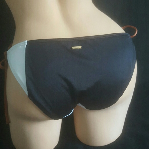 Victoria's Secret 34C MEDIUM BIKINI BUNDLE NWT