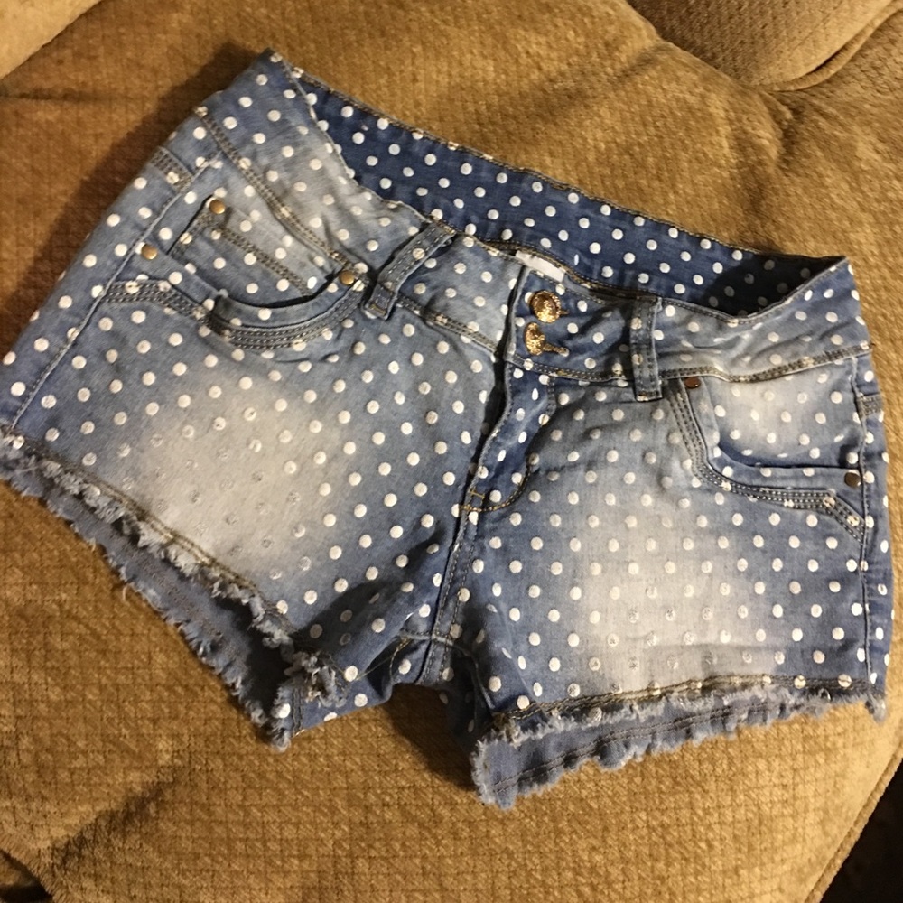 Polka dot light wash shorts