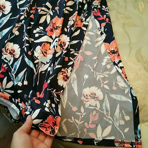 Floral maxi dress - Picture 5 of 8