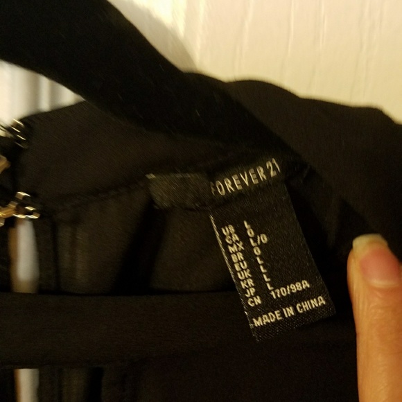 Open-Back Bodysuit - Picture 3 of 4