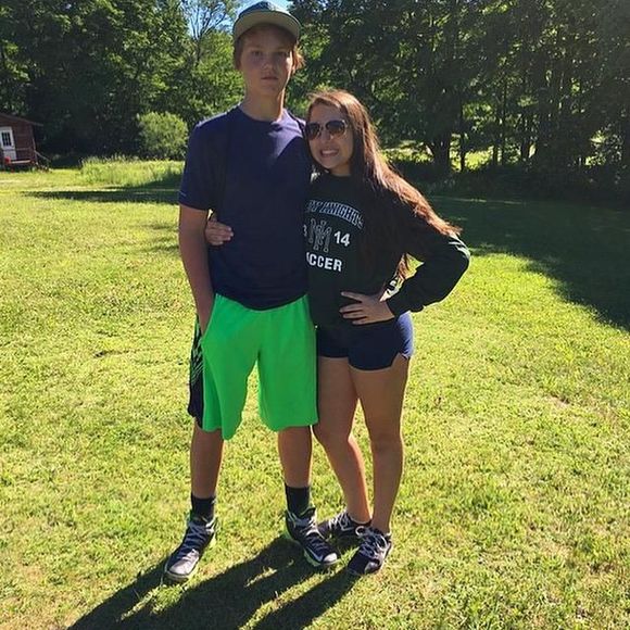 Meet your Posher, Camila - Picture 1 of 1