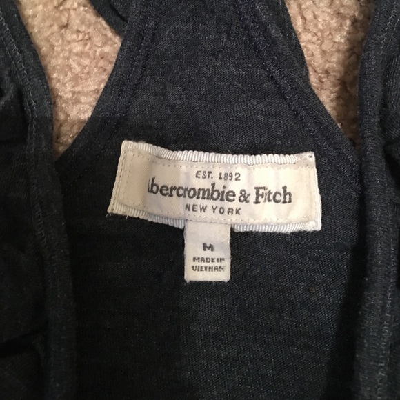 Abercrombie and fitch tank😄❤🌷 - Picture 4 of 4