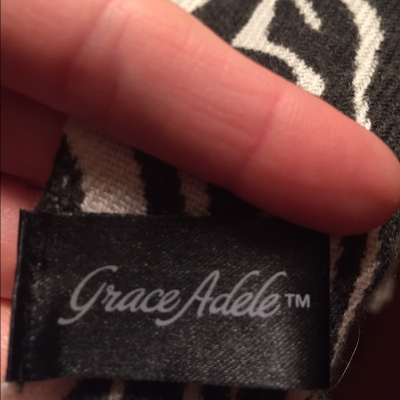 Scarf - Picture 2 of 2