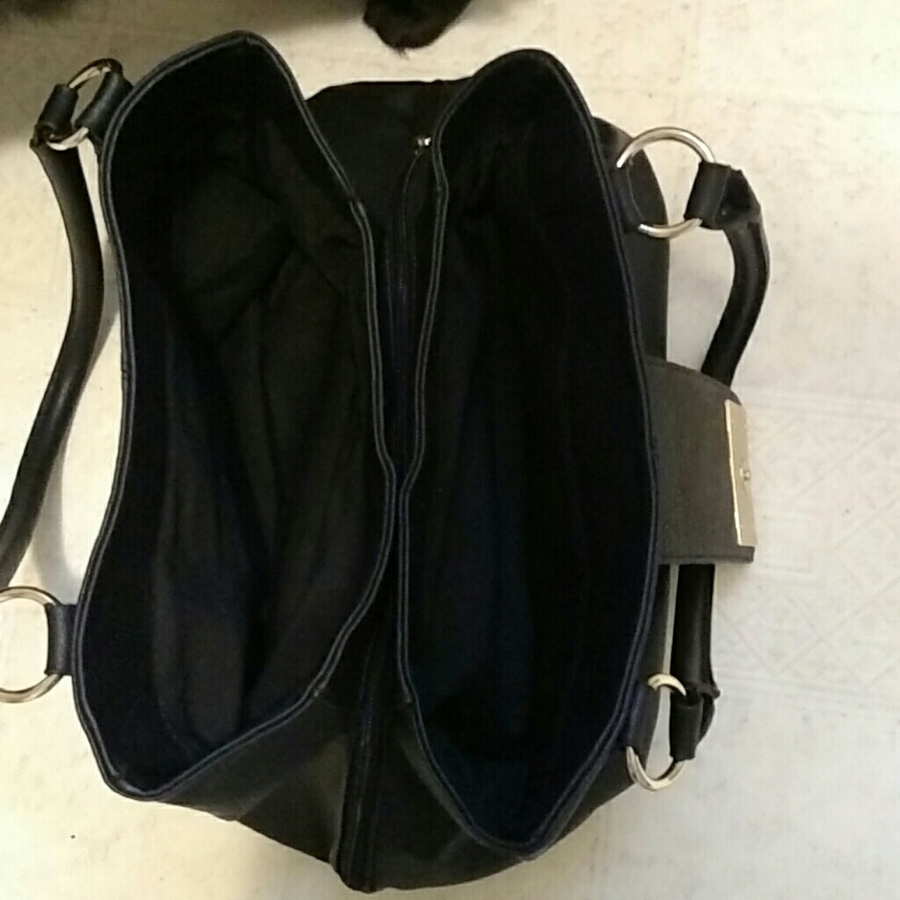 Purse - Picture 2 of 5