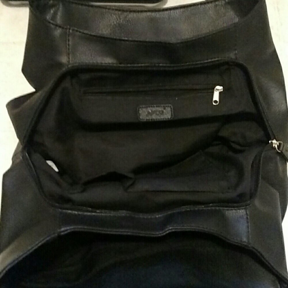 Purse - Picture 4 of 5