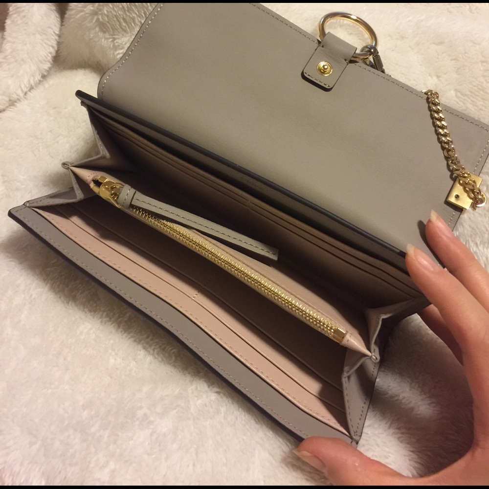 ‼️Sold ‼️ Chloe Faye suede and leather wallet - Picture 2 of 4