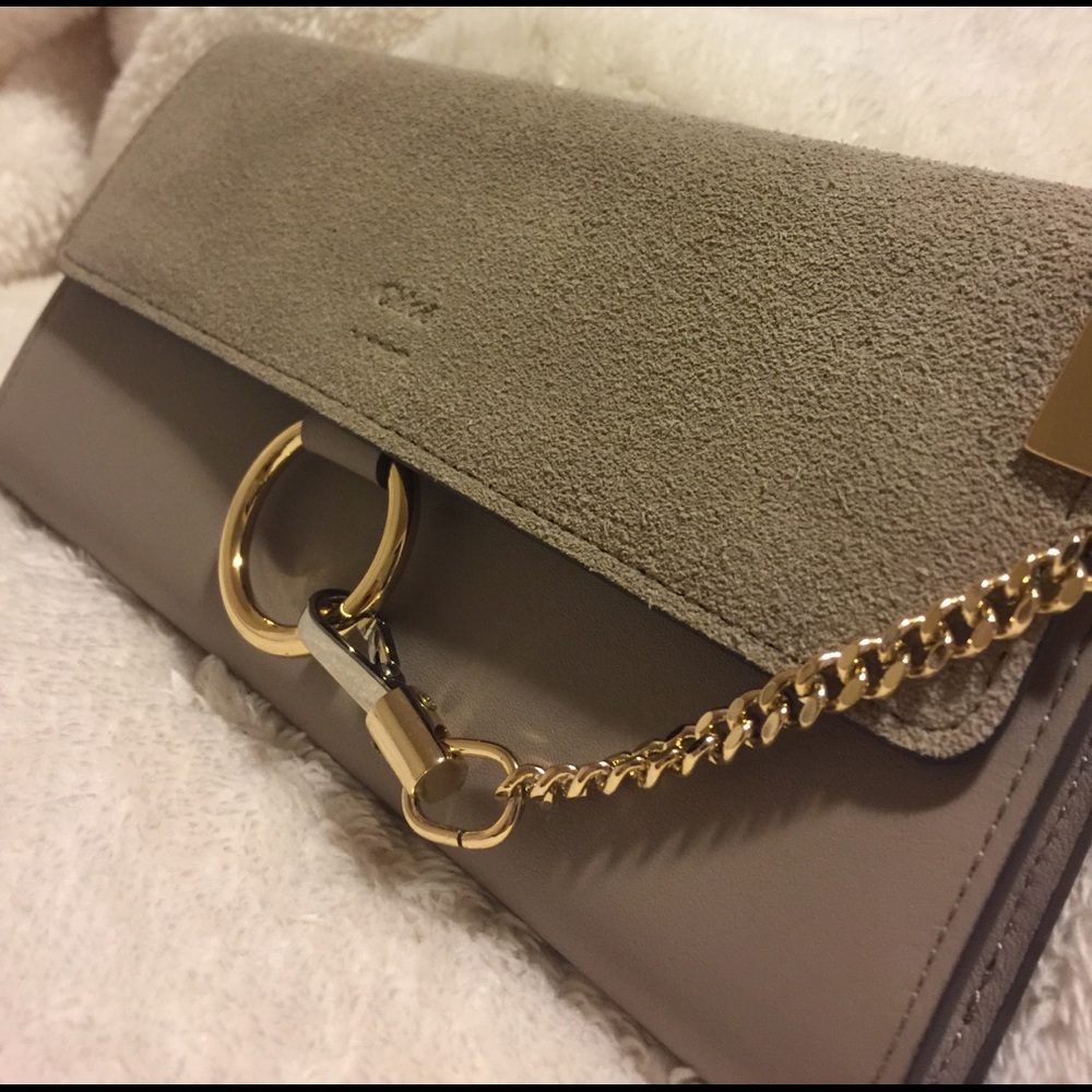 ‼️Sold ‼️ Chloe Faye suede and leather wallet - Picture 3 of 4